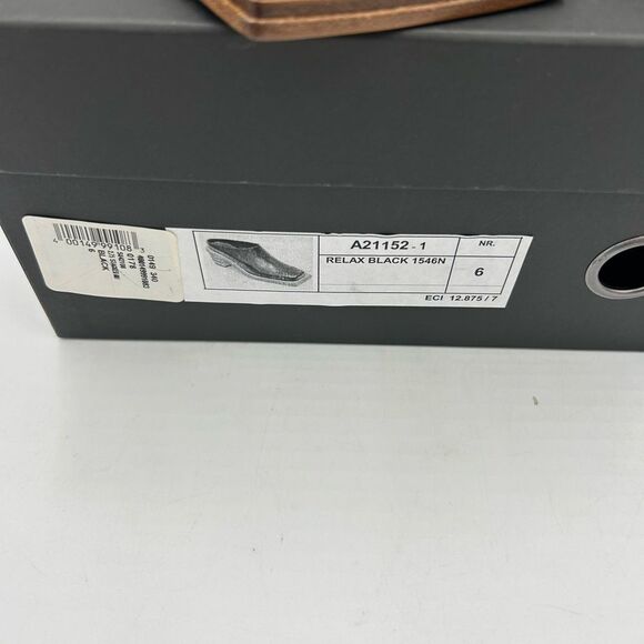 Women’s Sunni Sunni stacked heel mule size 6, made in Portugal - Picture 5 of 9